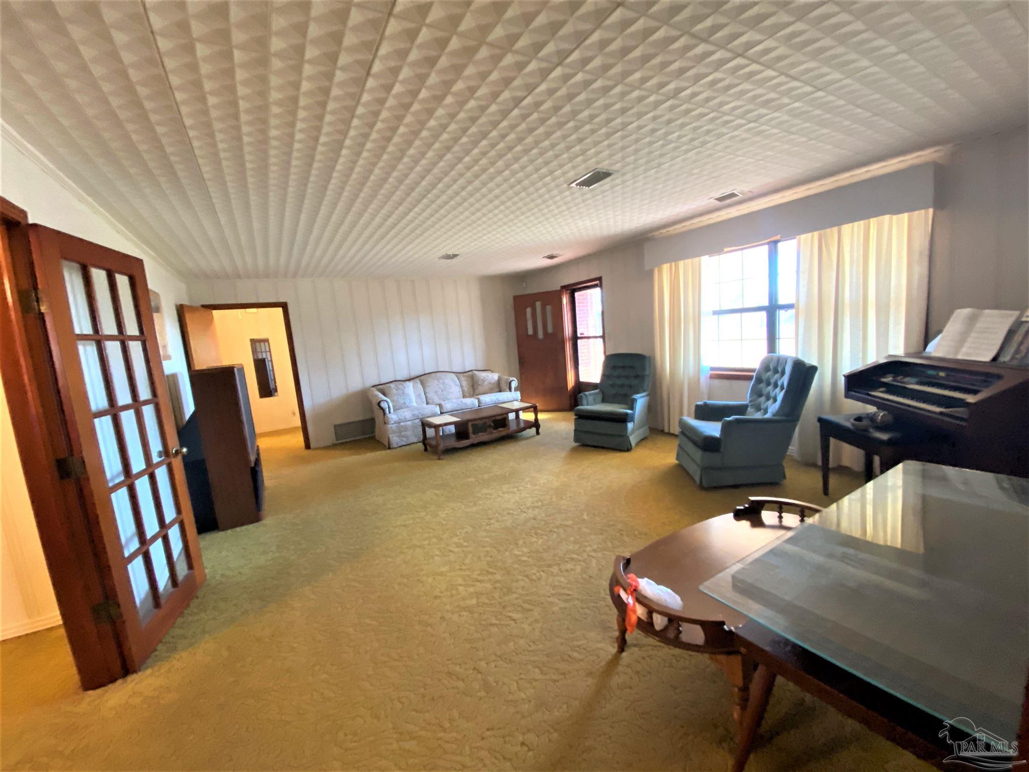 7931 Killam Road Century, FL 32535 - Photo 8 of 46