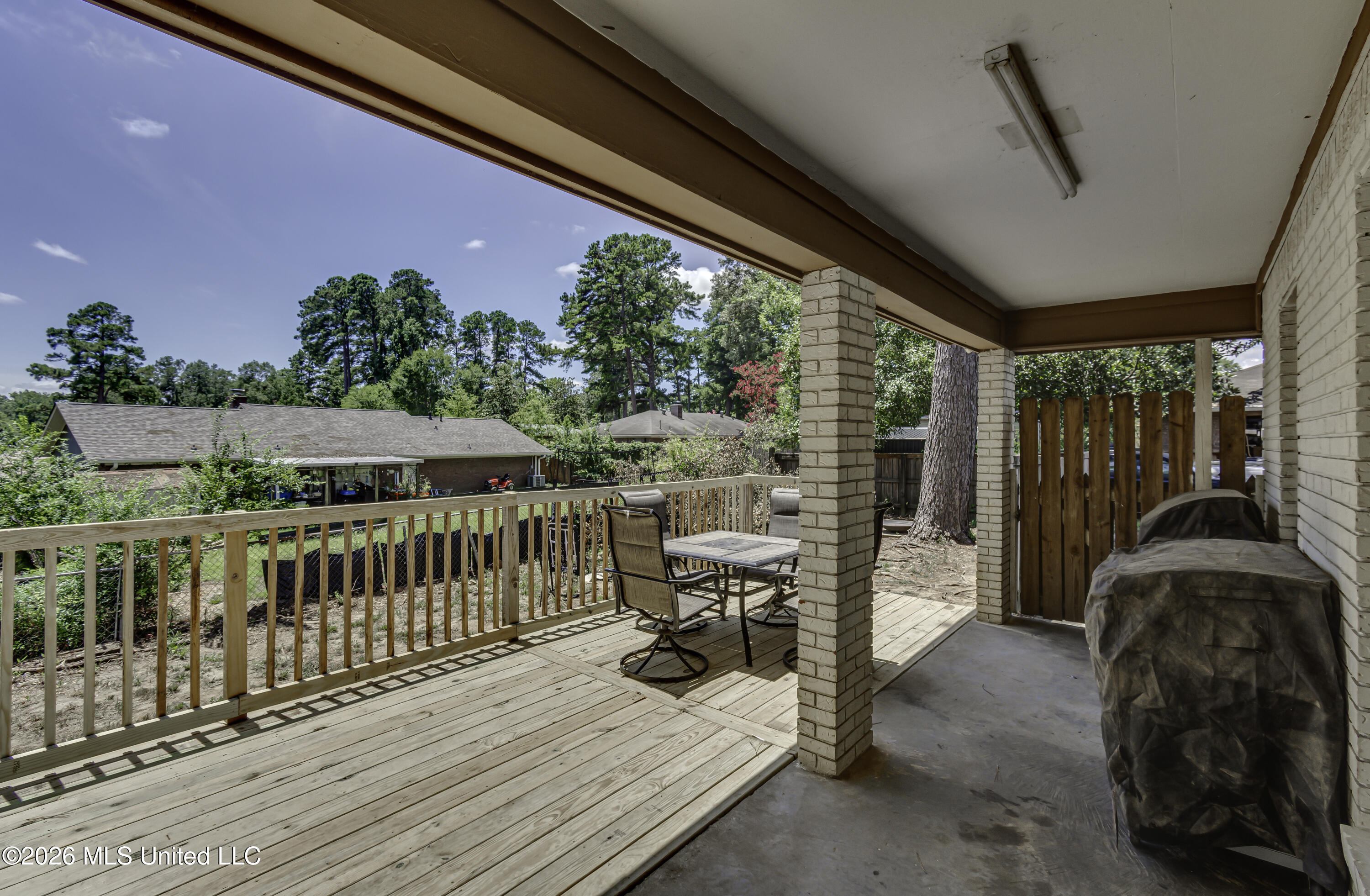 126 Ridge Road Brandon, MS 39042 - Photo 26 of 48 126 Ridge Rd--10