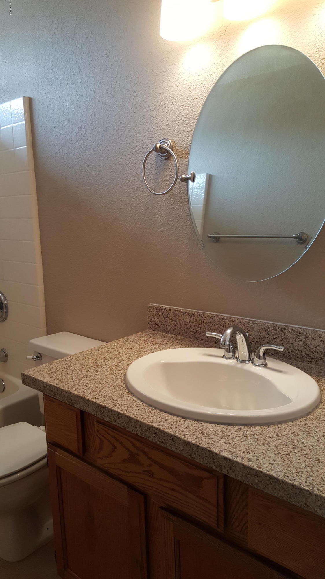 3136 East Chipman Road Phoenix, AZ 85040 - Photo 12 of 23 20180411_122835