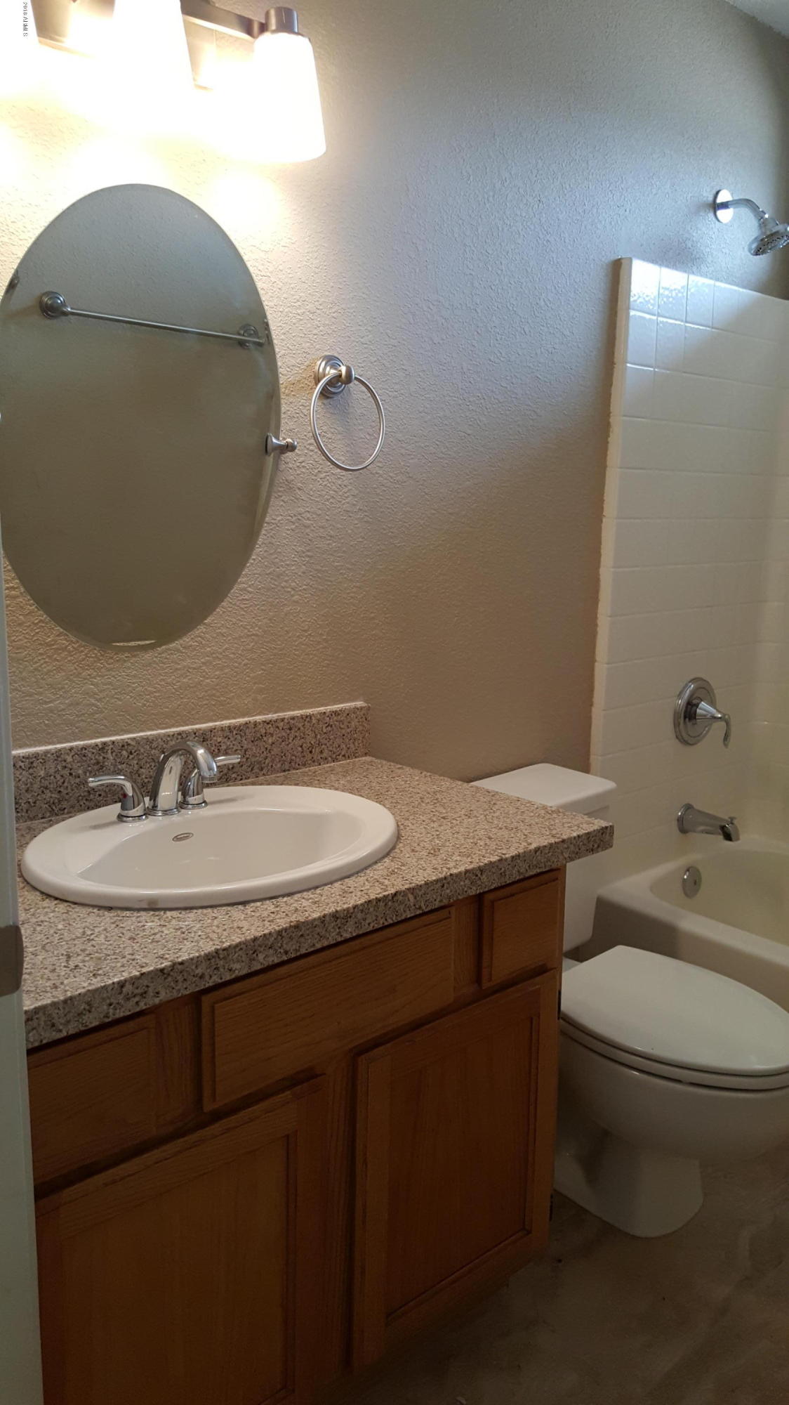 3136 East Chipman Road Phoenix, AZ 85040 - Photo 14 of 23 20180411_122905