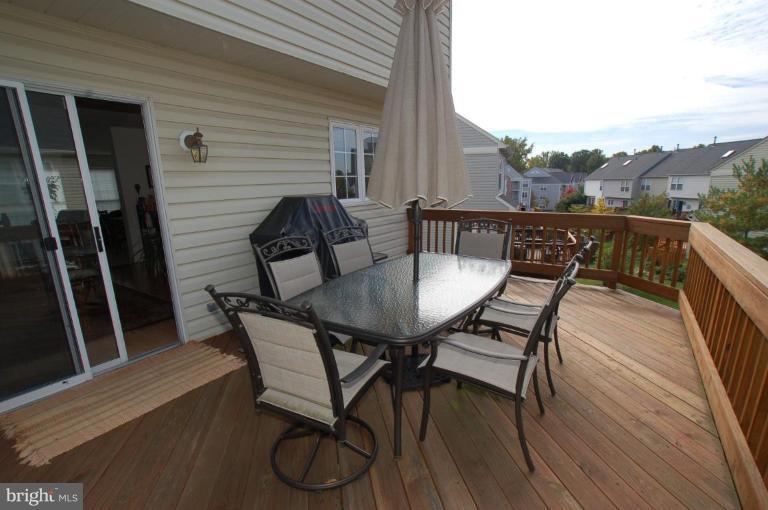 636 Howards Loop, Unit 13 Annapolis, MD 21401 - Photo 8 of 30 Deck