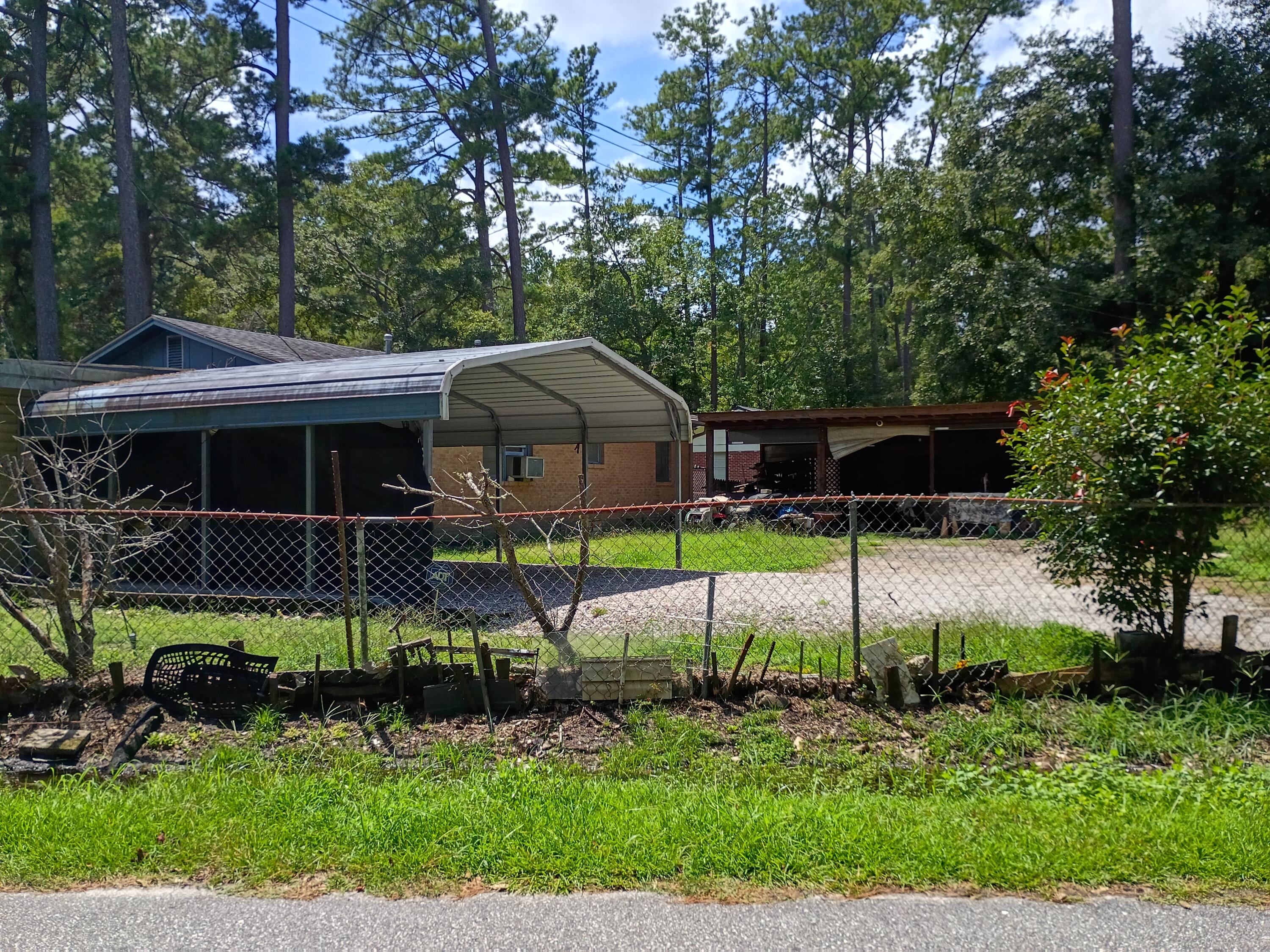 107 Gadsden Loop Walterboro, SC 29488 - Photo 3 of 12 1000000857 (1)