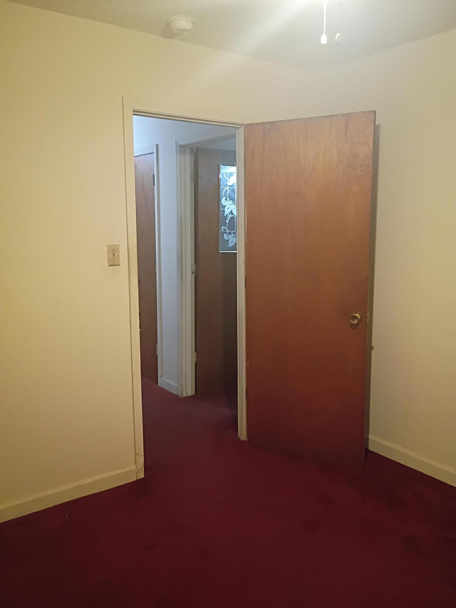 107 Gadsden Loop Walterboro, SC 29488 - Photo 5 of 12 IMG_20250811_105939684