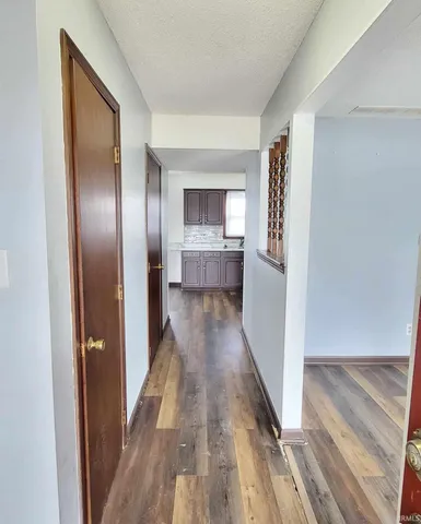 $275,000 | 6715 Prescott Court, Fort Wayne, IN 46816