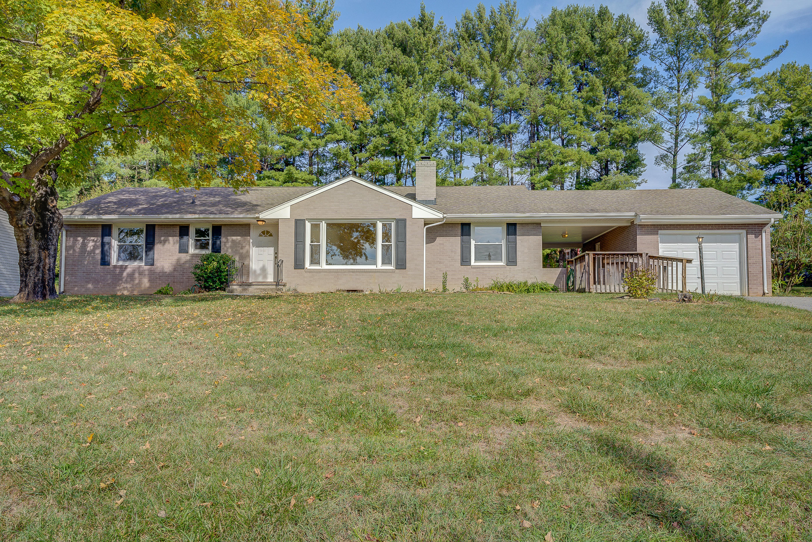 4120 Garst Mill Road Roanoke, VA 24018 - Photo 1 of 43 4120 Garst Mill Rd
