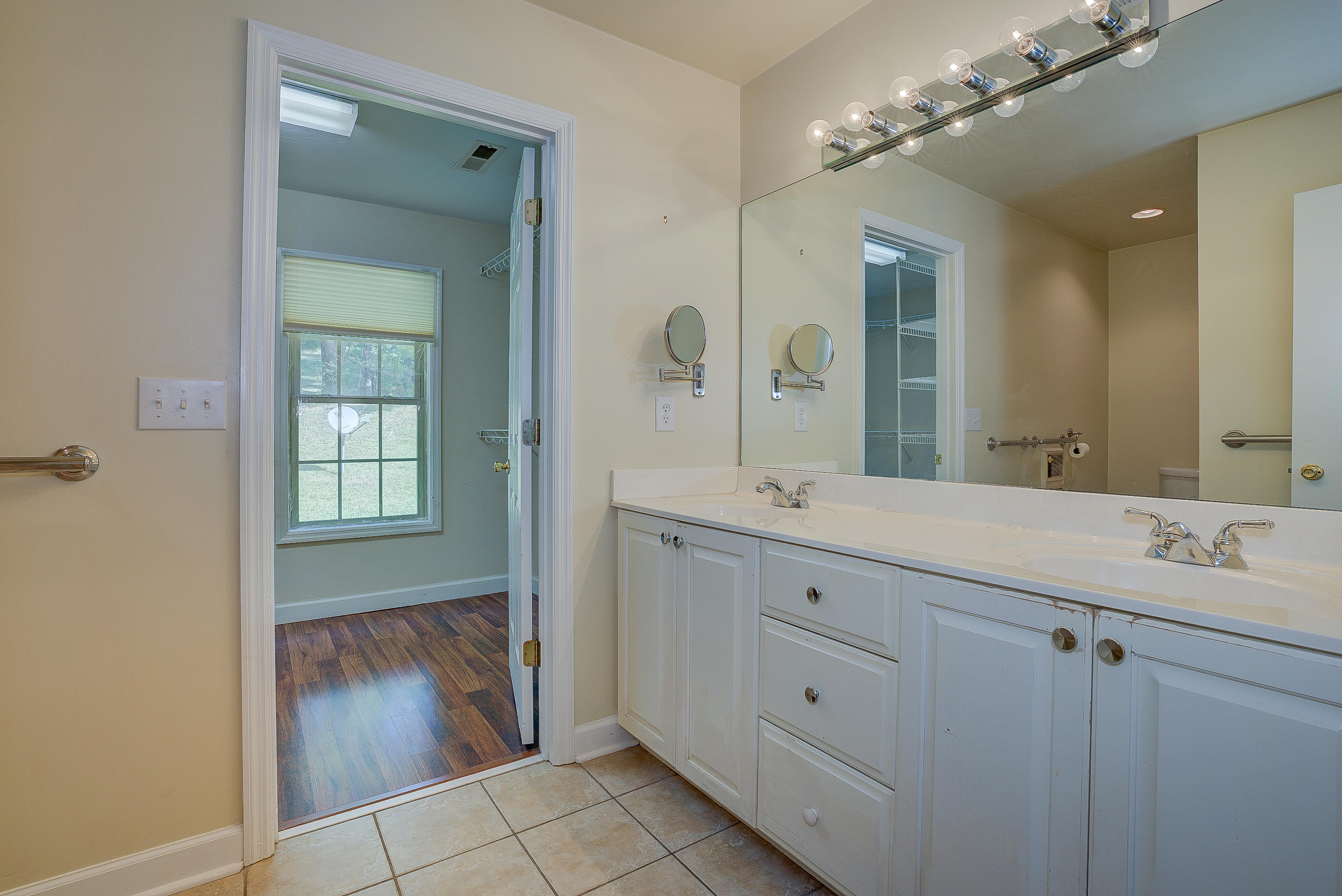 4120 Garst Mill Road Roanoke, VA 24018 - Photo 21 of 43 109