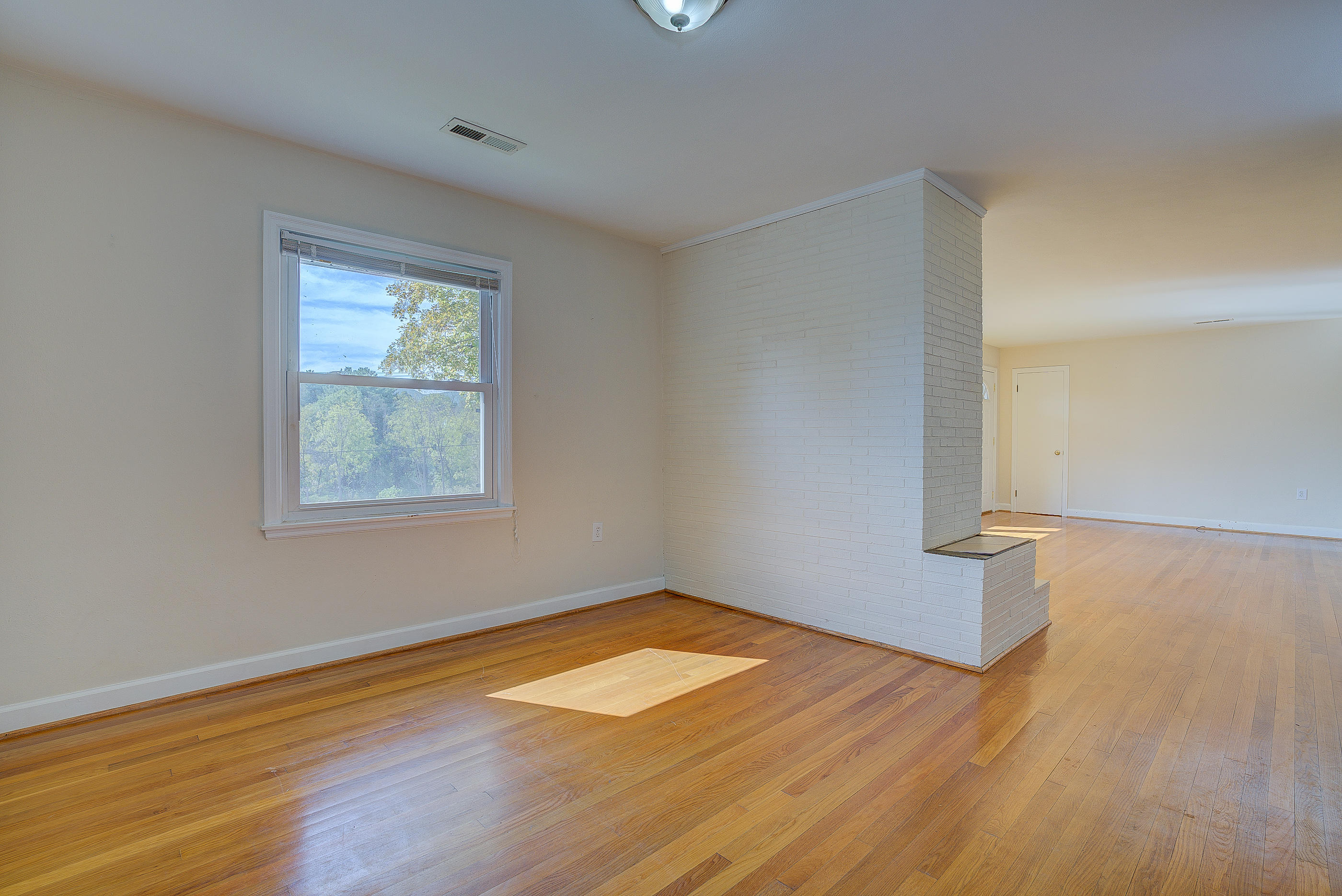 4120 Garst Mill Road Roanoke, VA 24018 - Photo 26 of 43 117