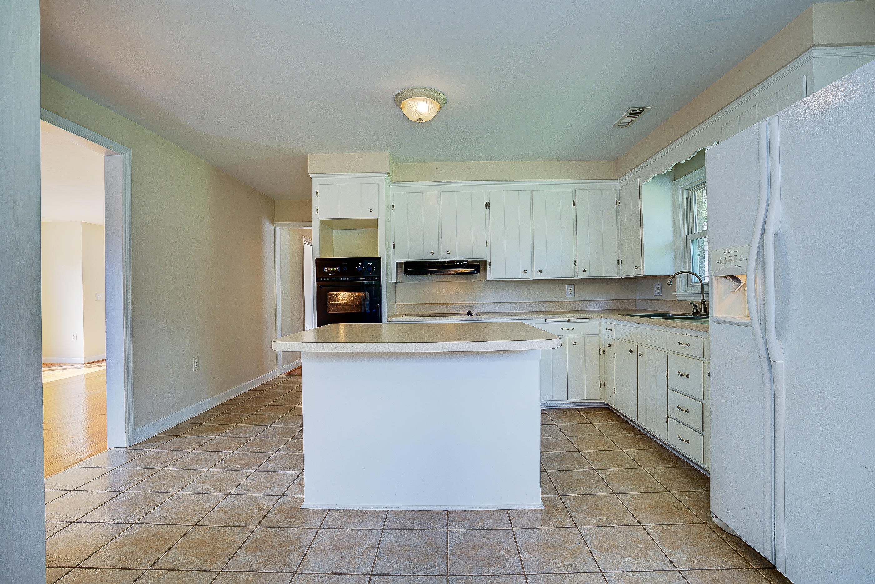 4120 Garst Mill Road Roanoke, VA 24018 - Photo 8 of 43 78