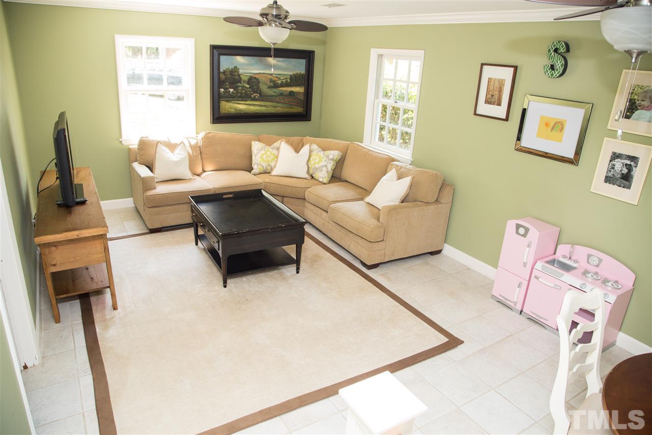 700 Coventry Court Raleigh, NC 27609 - Photo 15 of 24 Gallery Image 15