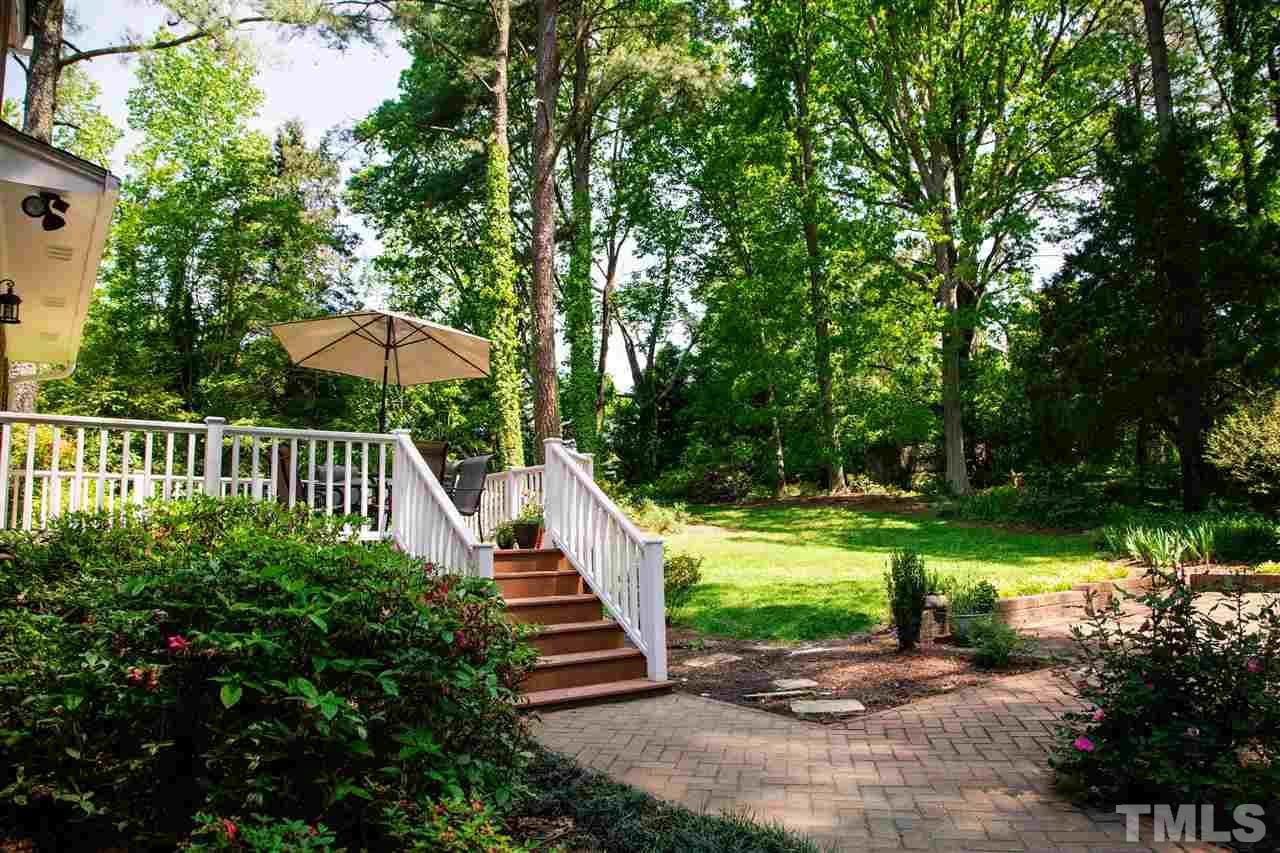700 Coventry Court Raleigh, NC 27609 - Photo 8 of 24 Gallery Image 8