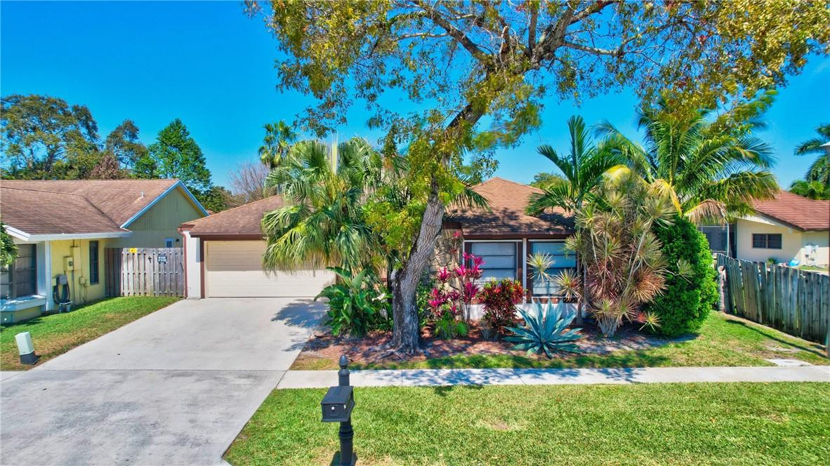 11655 Springflower Place Boca Raton, FL 33428 - Photo 1 of 41 Photo 1