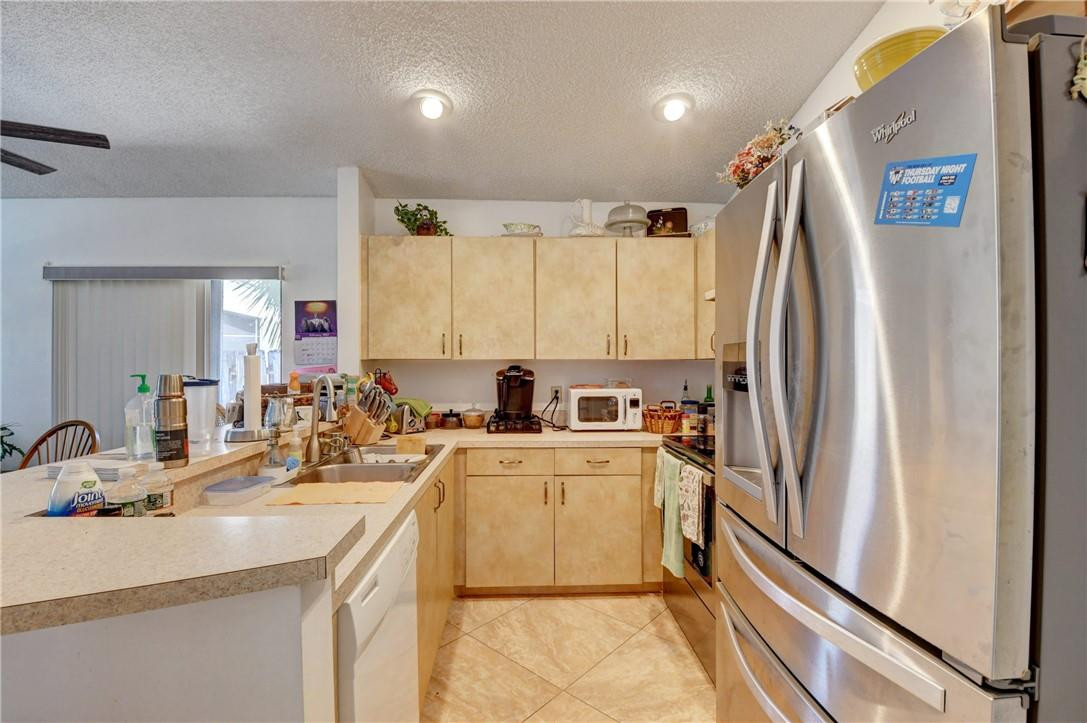 11655 Springflower Place Boca Raton, FL 33428 - Photo 32 of 41 Photo 32