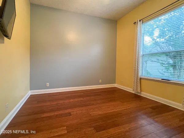 $2,800 | 1704 Tall Tree Drive East, Jacksonville, FL 32246