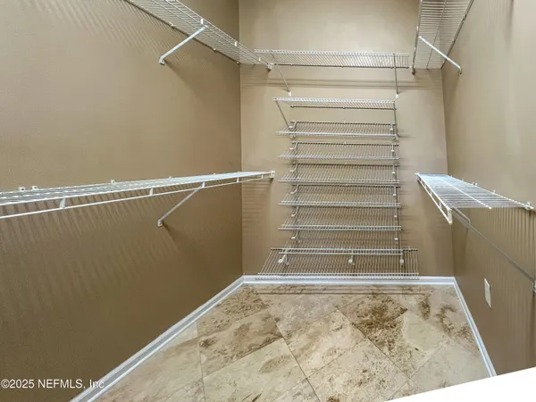 $2,800 | 1704 Tall Tree Drive East, Jacksonville, FL 32246