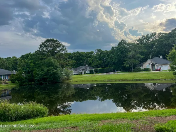 $2,800 | 1704 Tall Tree Drive East, Jacksonville, FL 32246