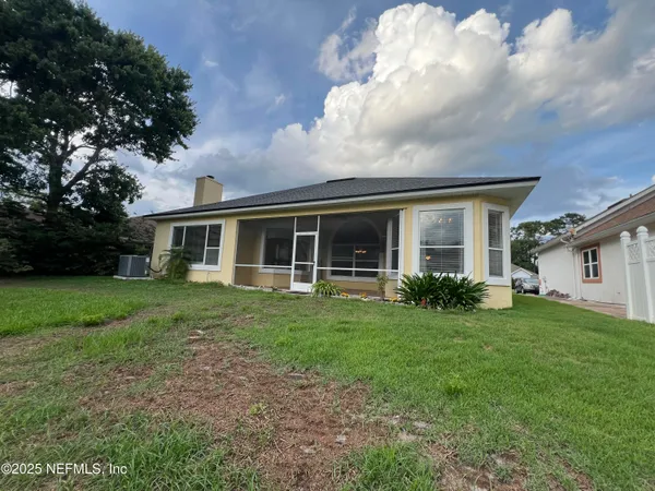 $2,800 | 1704 Tall Tree Drive East, Jacksonville, FL 32246