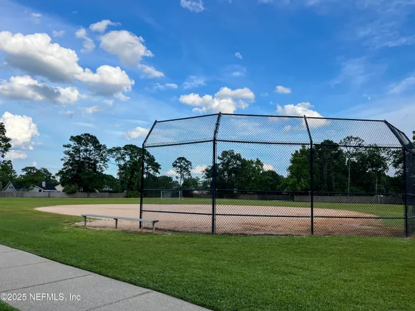 $2,800 | 1704 Tall Tree Drive East, Jacksonville, FL 32246