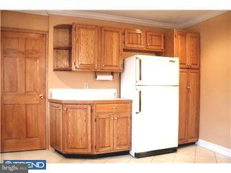 2312 Poplar Road Havertown, PA 19083 - Photo 4 of 10 Kitchen