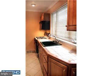 2312 Poplar Road Havertown, PA 19083 - Photo 7 of 10 Kitchen