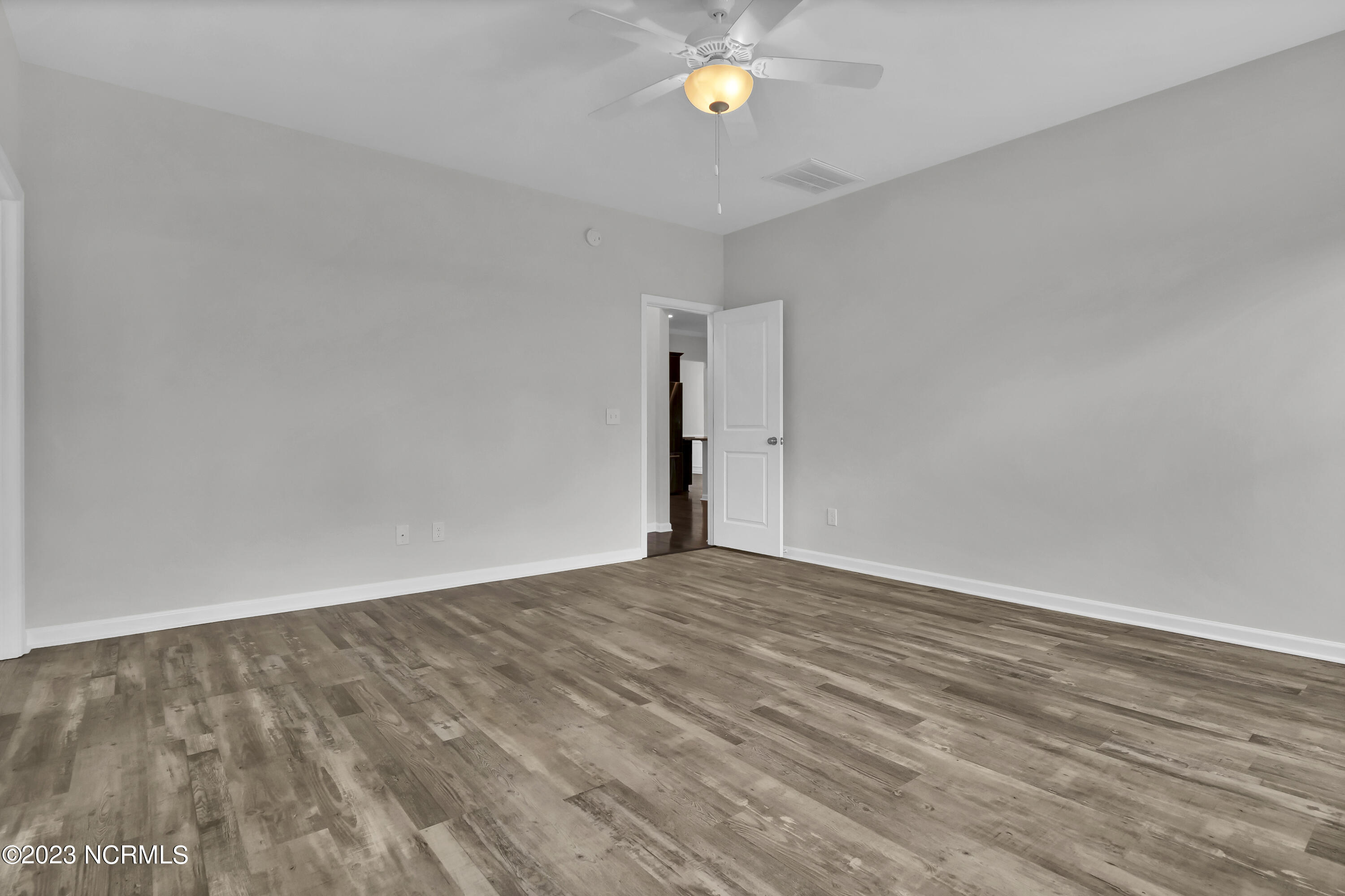 51 Chickadee Way Hampstead, NC 28443 - Photo 13 of 34 P1488759