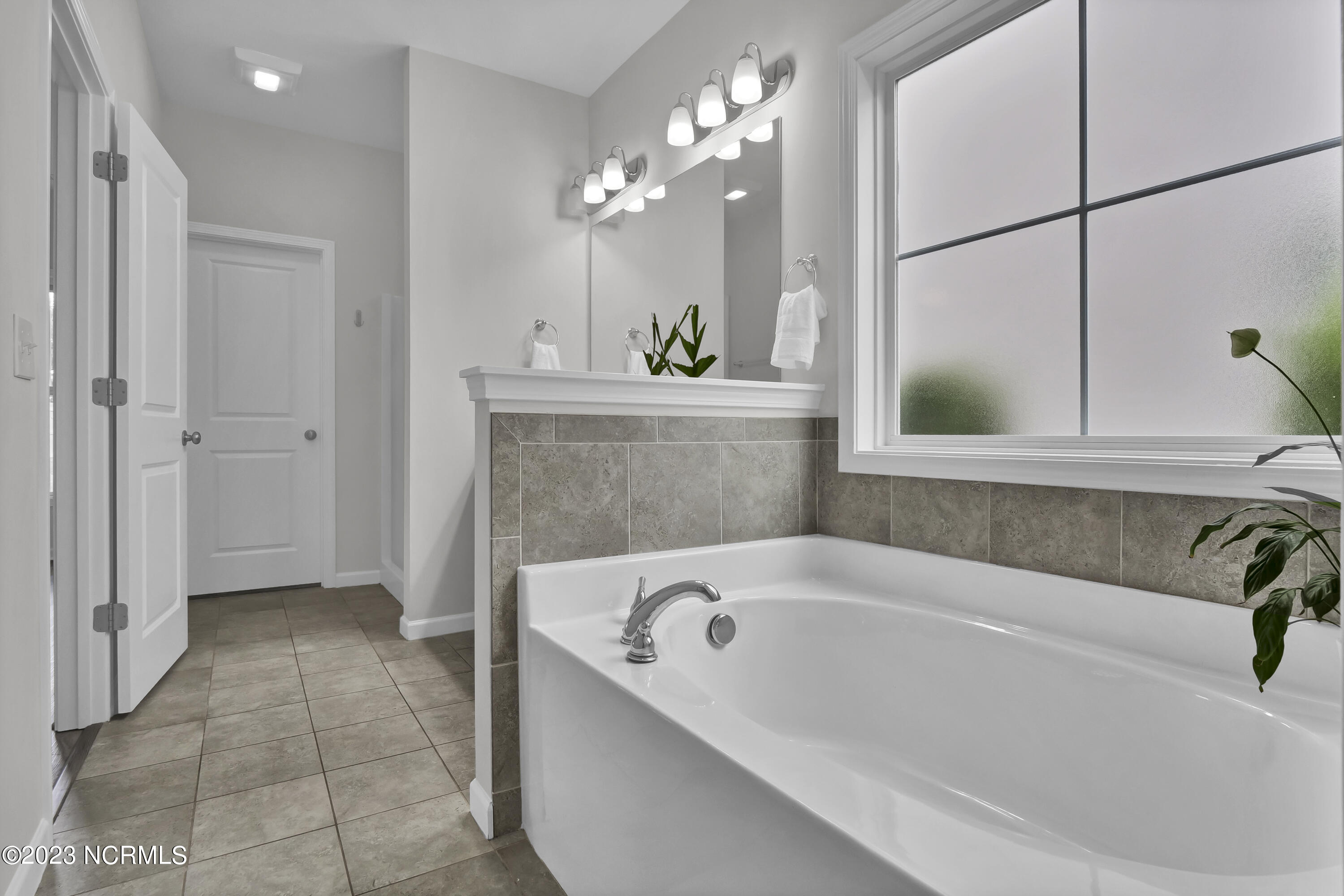 51 Chickadee Way Hampstead, NC 28443 - Photo 15 of 34 P1488774