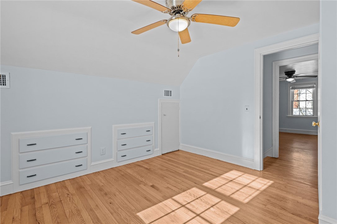 22 Phillips Avenue Warwick, RI 02888 - Photo 25 of 38