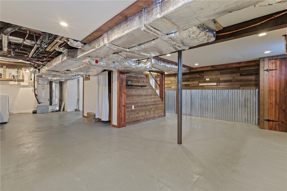 22 Phillips Avenue Warwick, RI 02888 - Photo 33 of 38