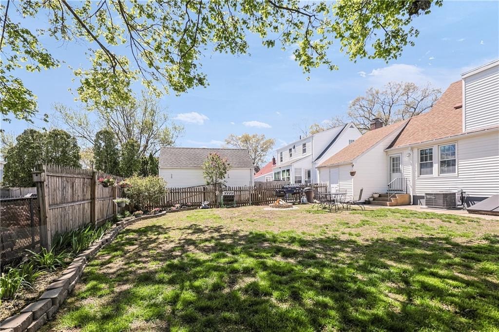 22 Phillips Avenue Warwick, RI 02888 - Photo 38 of 38