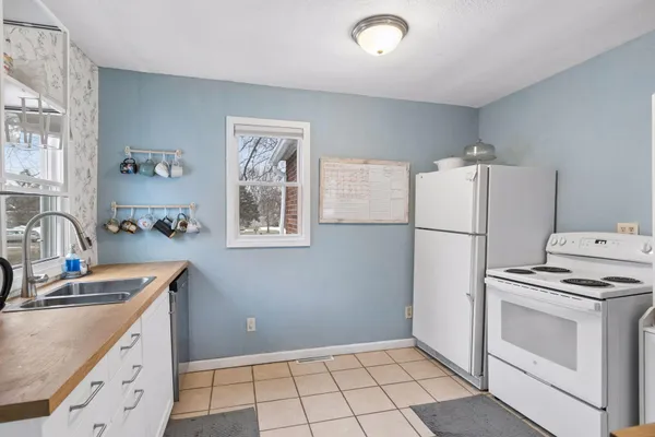 $289,900 | 9868 Hamline Avenue North, Blaine, MN 55014