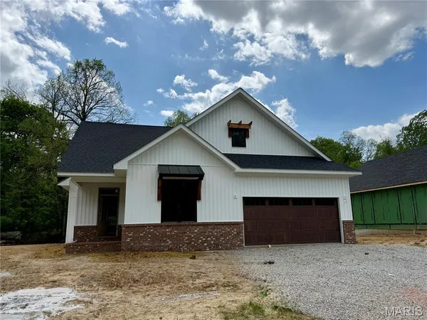 $425,000 | 1014 Otter Lake Lane, Caseyville, IL 62232