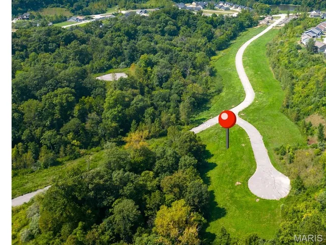 $425,000 | 1014 Otter Lake Lane, Caseyville, IL 62232