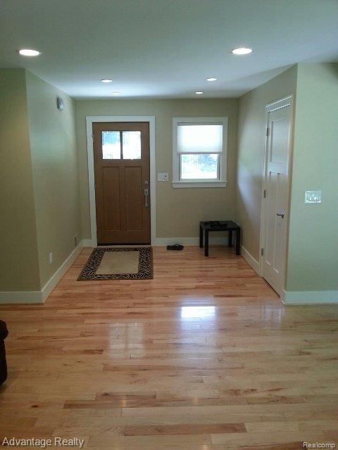 510 Elmhill Road Rochester, MI 48306 - Photo 5 of 24 20130710_115816_resized.jpg