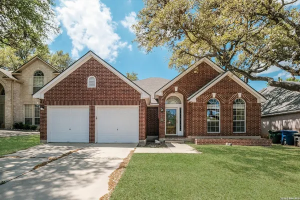 $370,000 | 11 Bedford Oaks, San Antonio, TX 78254