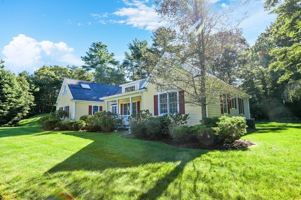 35 Sea Robin Road Barnstable, MA 02655 - Photo 4 of 42 Gallery Image 4