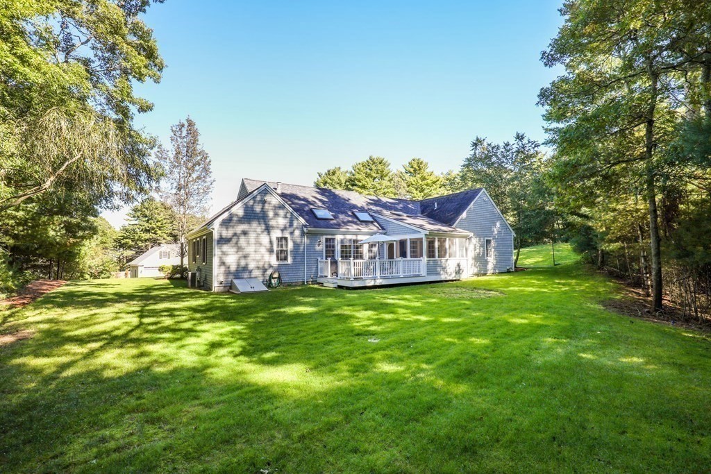 35 Sea Robin Road Barnstable, MA 02655 - Photo 9 of 42 Gallery Image 9