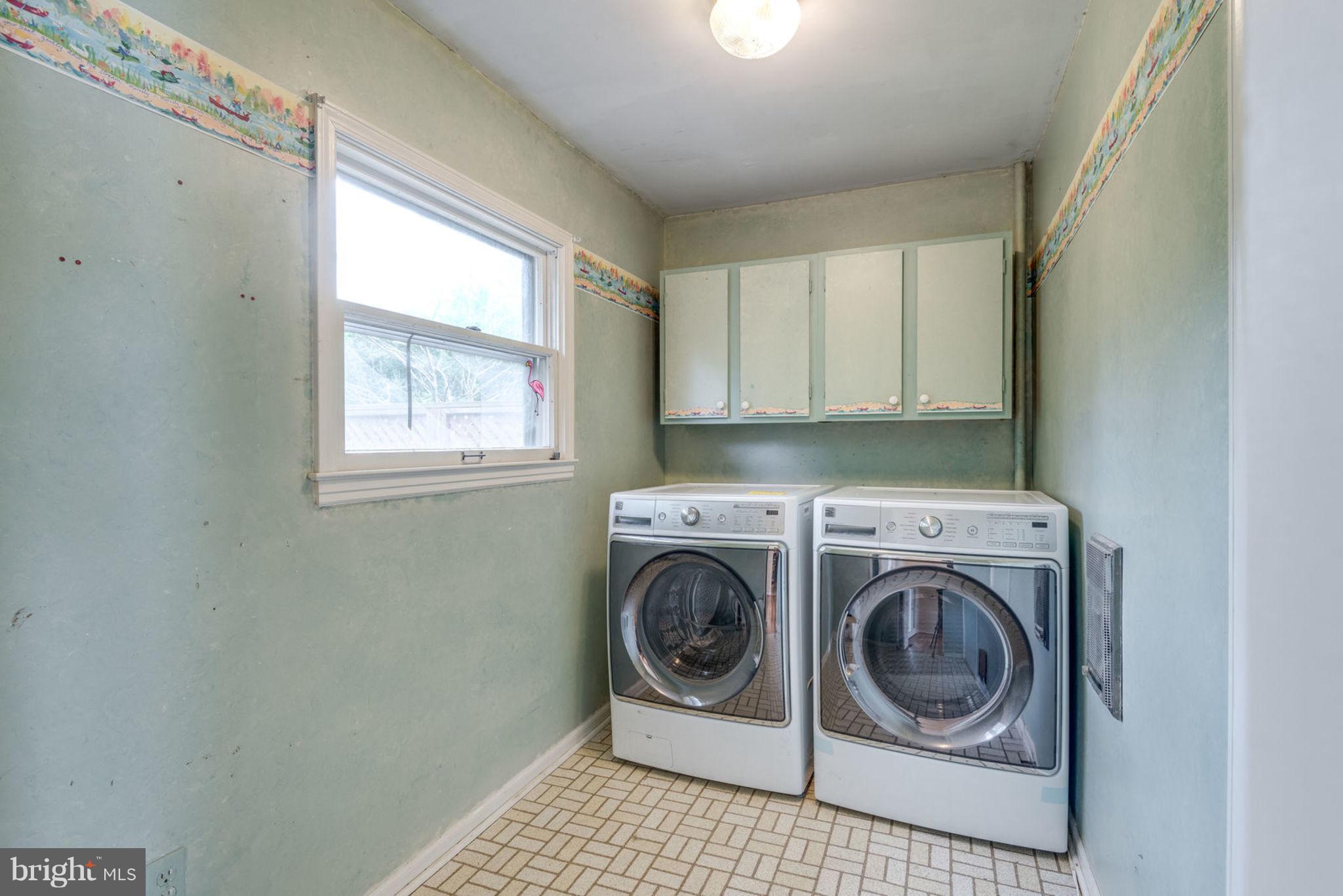 701 West Poplar Road Sterling, VA 20164 - Photo 10 of 28 Interior (General)