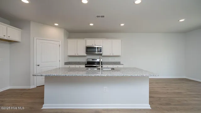 $448,590 | 6326 Rye Grass Road, Unit LOT 439, Castle Hayne, NC 28429