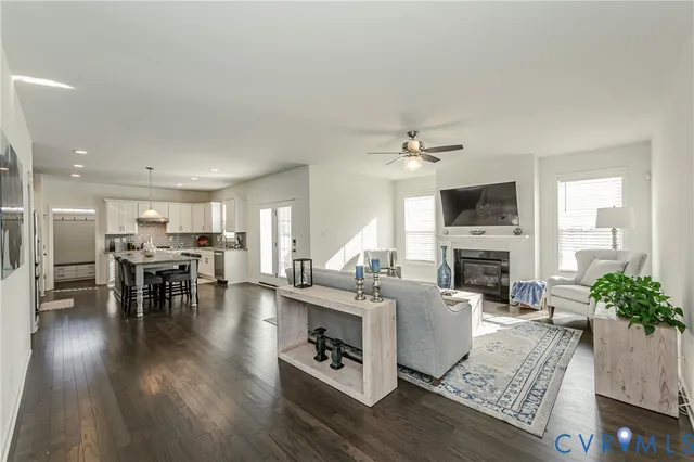 $635,000 | 9013 Lavenham Place, Midlothian, VA 23112