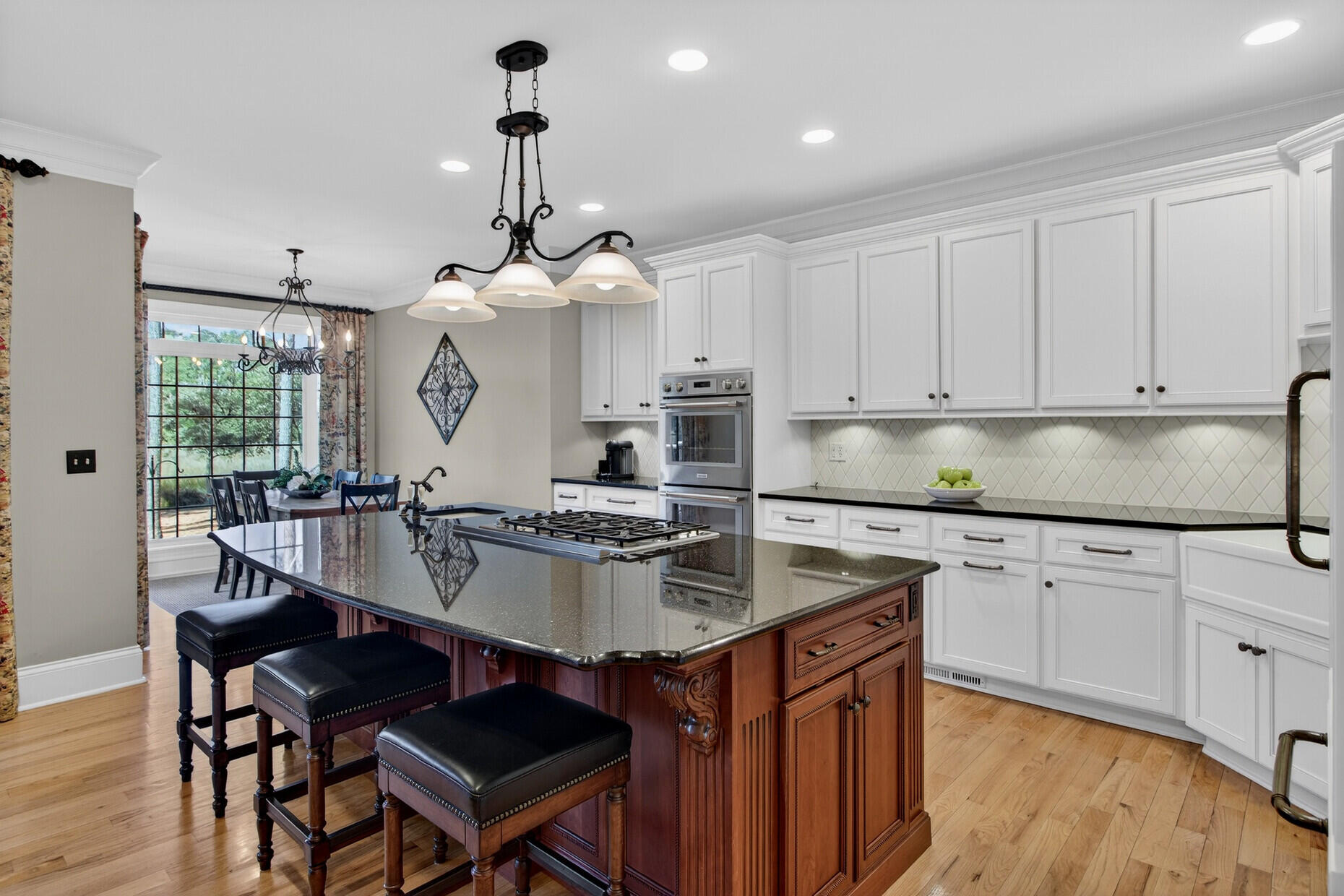 2992 Pignatelli Crescent Mount Pleasant, SC 29466 - Photo 19 of 86 Thoughtfully designed Gourmet Kitchen