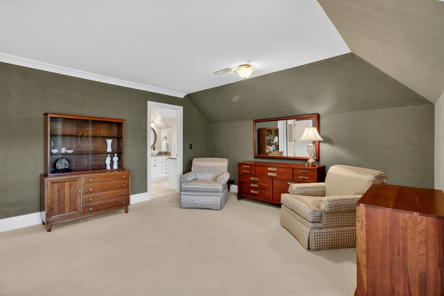 2992 Pignatelli Crescent Mount Pleasant, SC 29466 - Photo 62 of 86 So much space!