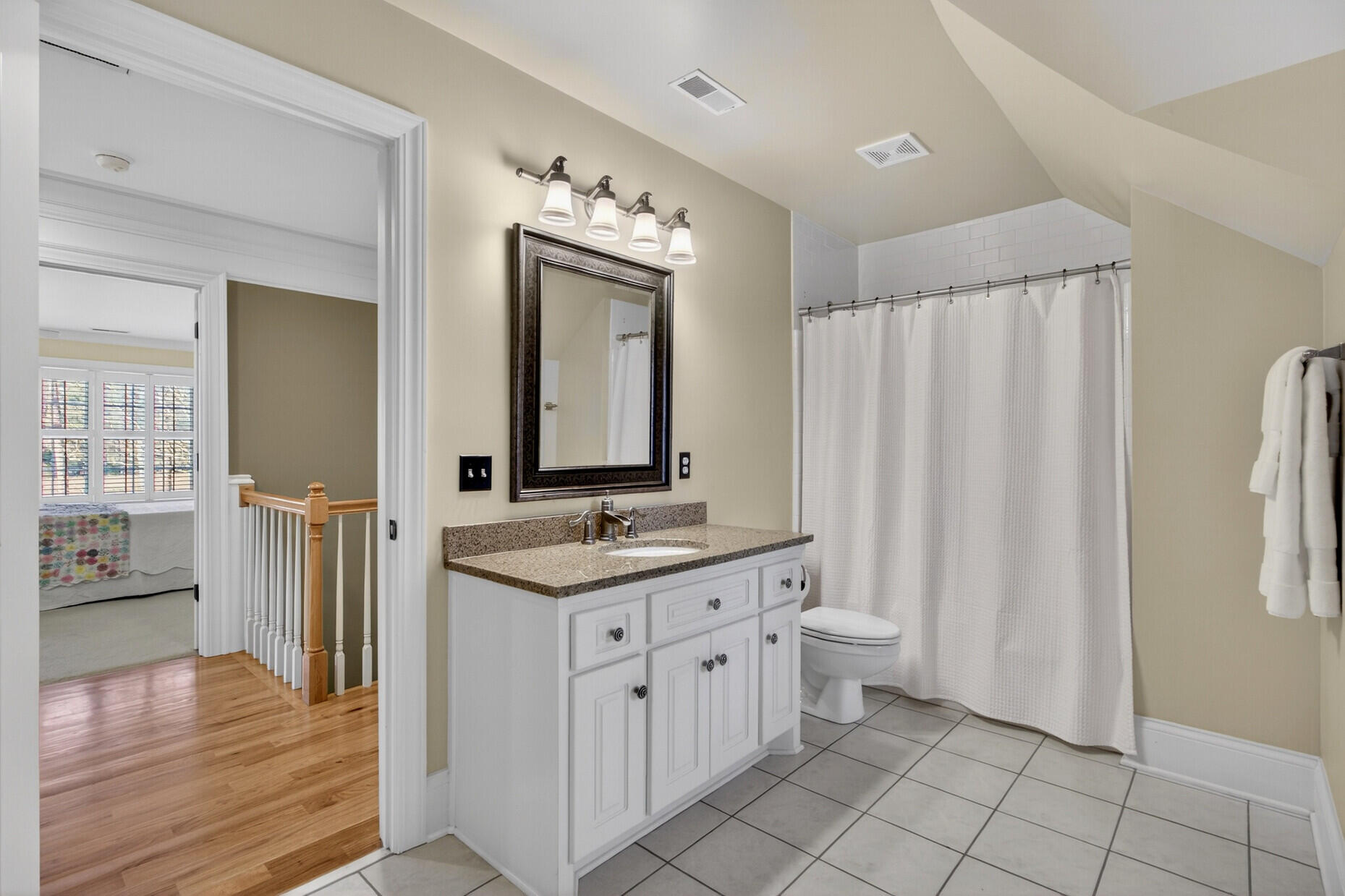 2992 Pignatelli Crescent Mount Pleasant, SC 29466 - Photo 65 of 86 Hall Bathroom serves Guest Bedroom #4