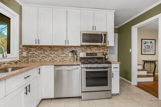 $375,000 | 6949 Russell Street, Overland Park, KS 66204