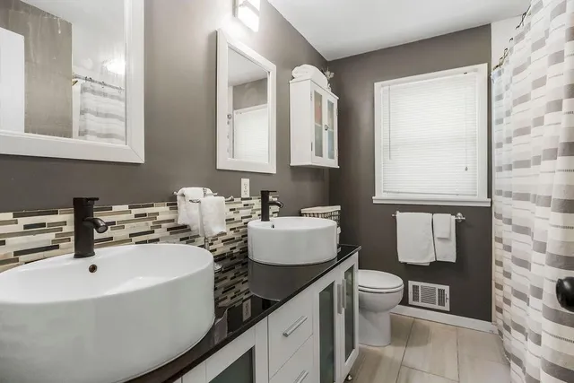 $375,000 | 6949 Russell Street, Overland Park, KS 66204