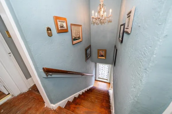 $489,000 | 310 North Lincoln Avenue, Clearwater, FL 33755