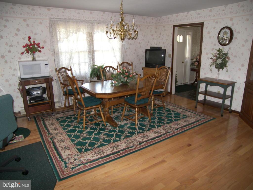 1010 Old Line Road Manheim, PA 17545 - Photo 11 of 13