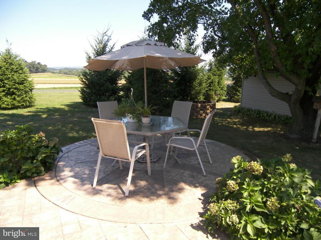 1010 Old Line Road Manheim, PA 17545 - Photo 4 of 13