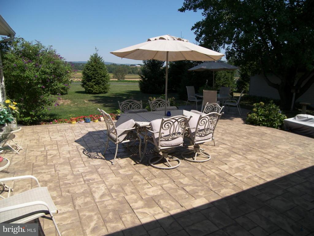 1010 Old Line Road Manheim, PA 17545 - Photo 5 of 13