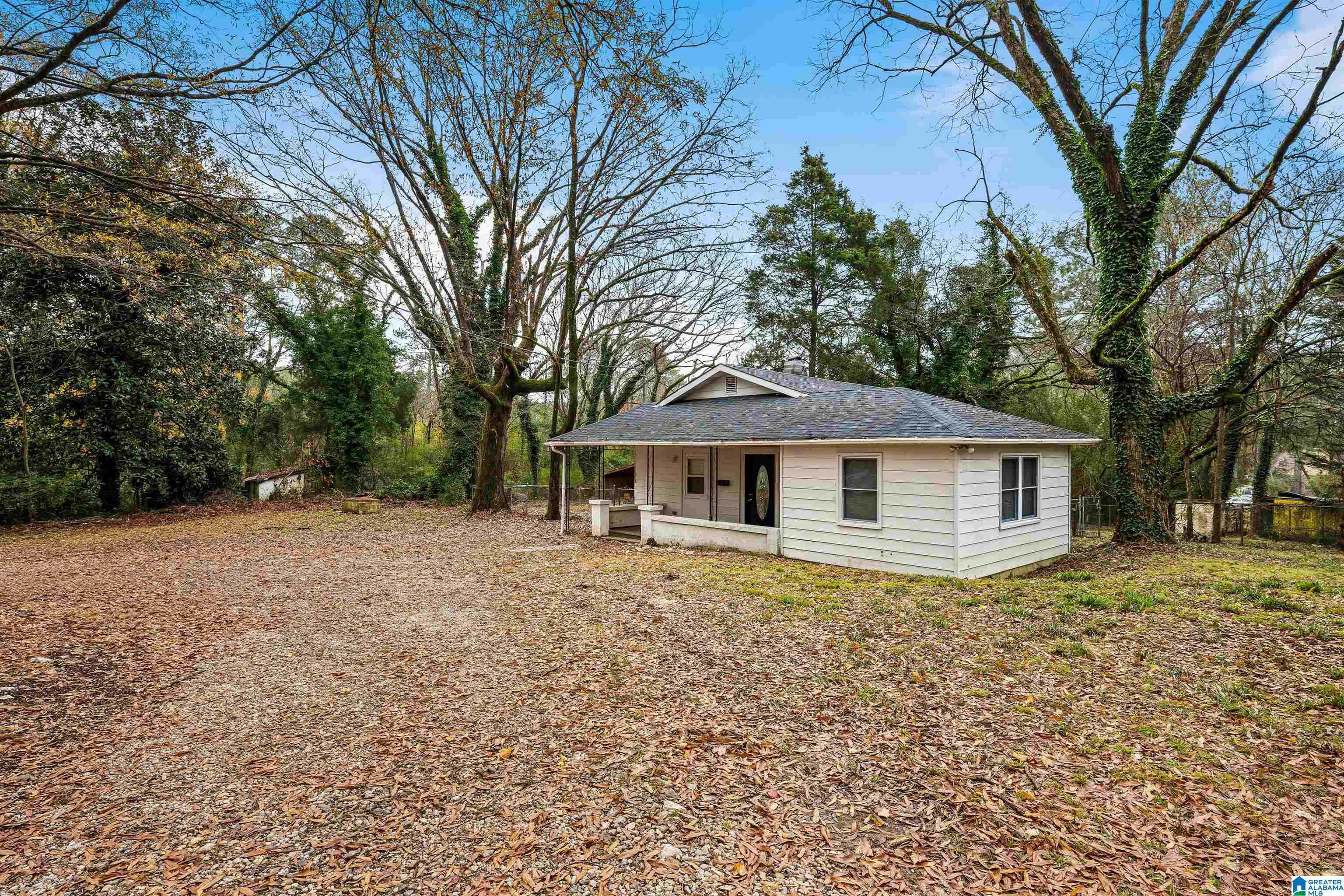 213 Killough Springs Road Birmingham, AL 35215 - Photo 3 of 22