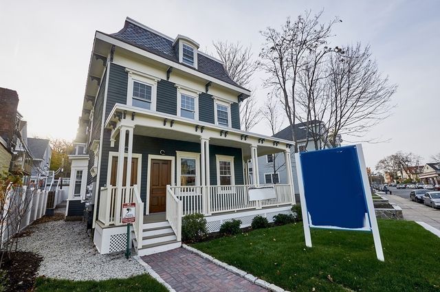 $660,000 | 145 Stoughton Street, Unit 5, Boston, MA 02125