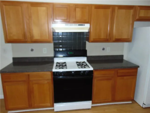 $1,800 | 523 Rockbridge Trail, Stone Mountain, GA 30083